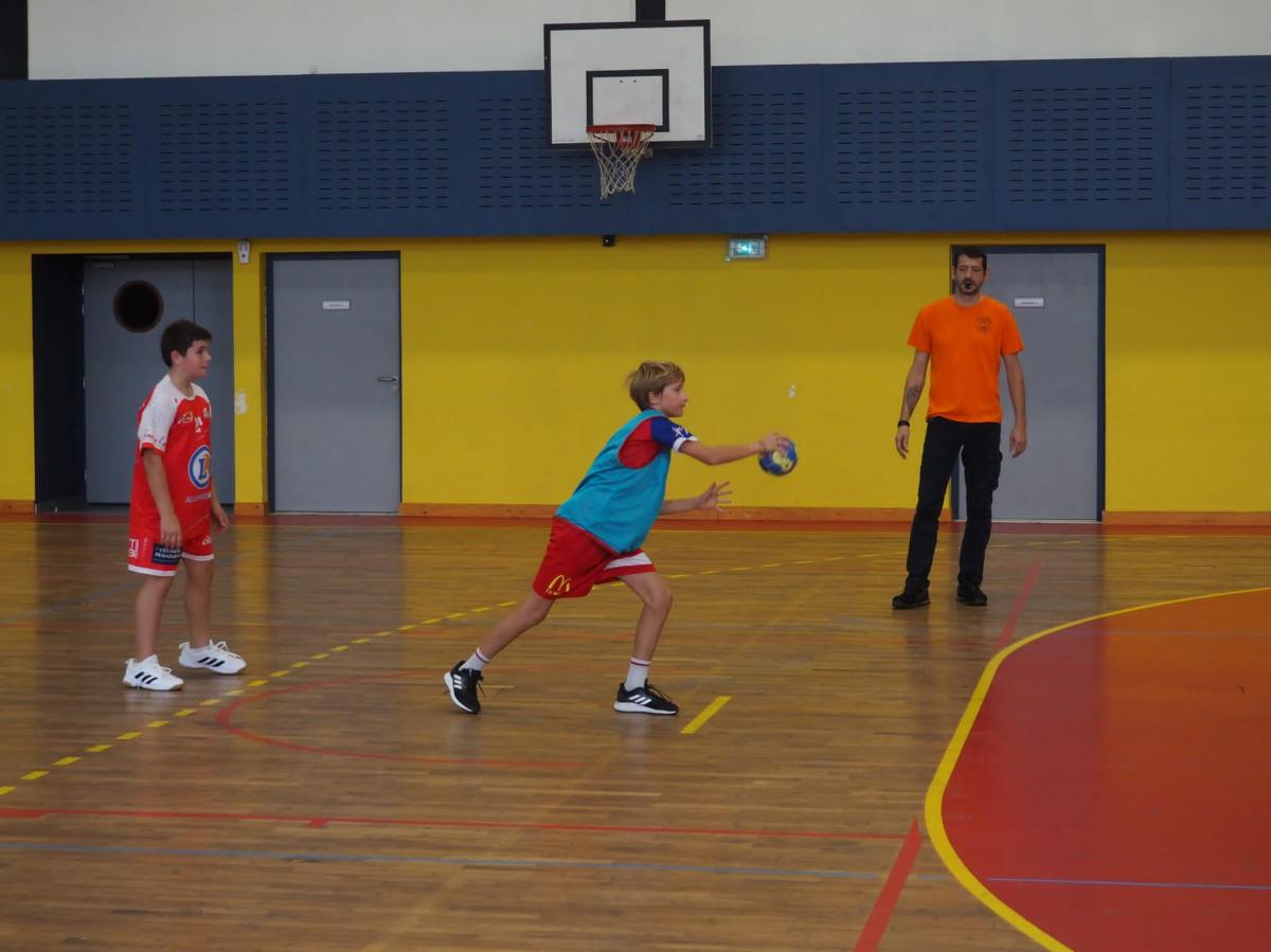 Les moins de 14 enchaînent face à Allonnes (18-22)